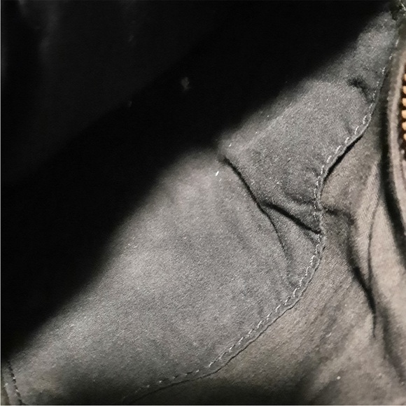 GUC Margot crossbody leather bag in black. - Picture 4 of 5